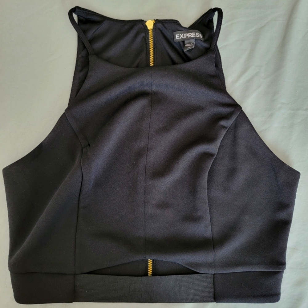Express crop top